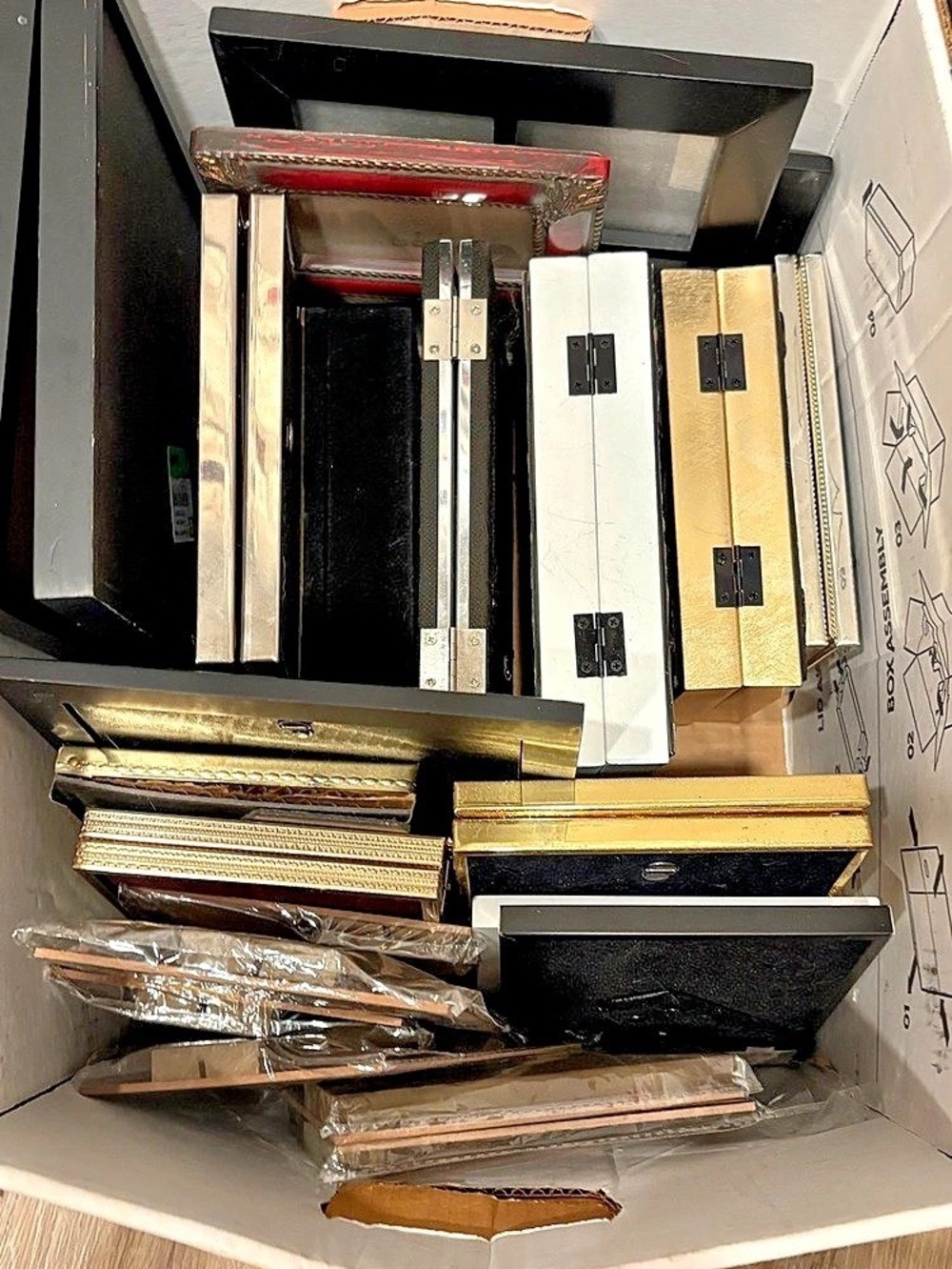 large Frame Assortment - Picture 2 of 4